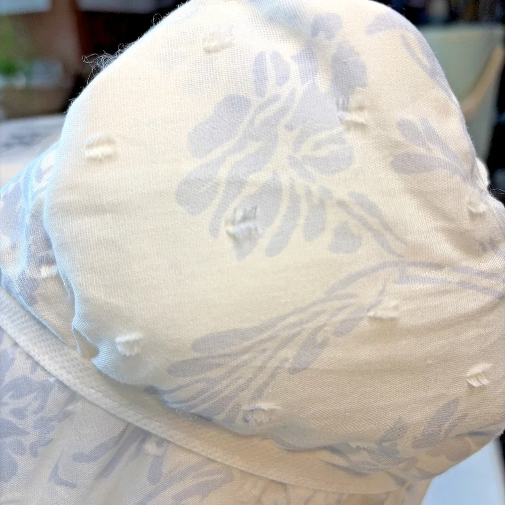 Harlow & Wren Ruffle Edge Comforter in Blue Floral Print - Twin